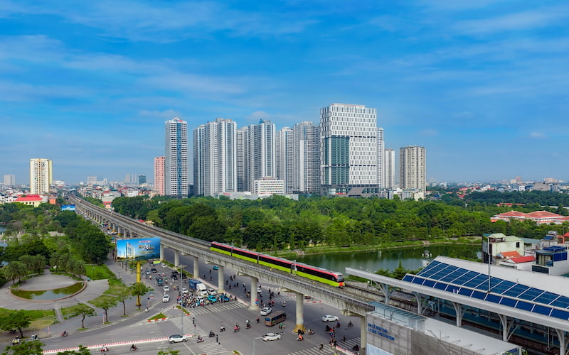 Hạ tầng khu vực phía tây phát triển mạnh